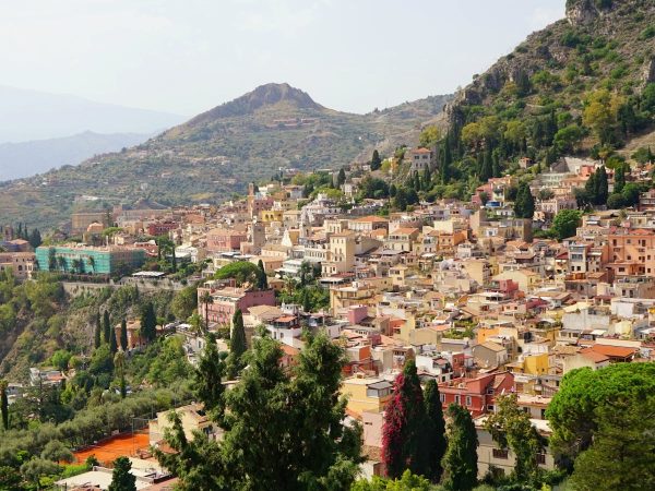 Comment investir dans l&rsquo;immobilier en Sicile en 2026 ?